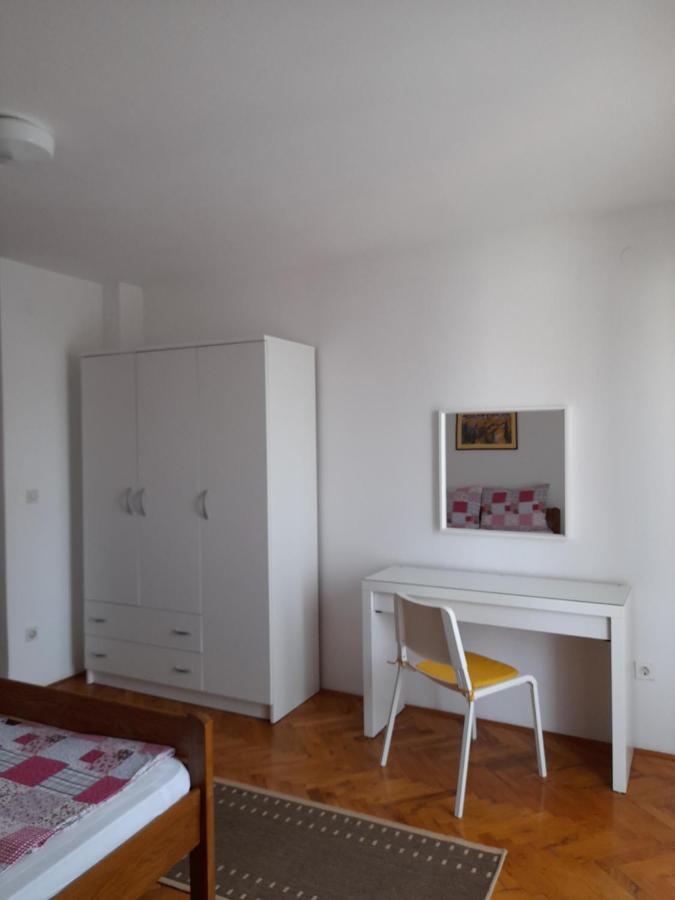 Apartment Gotovina Biograd Na Moru Exterior foto
