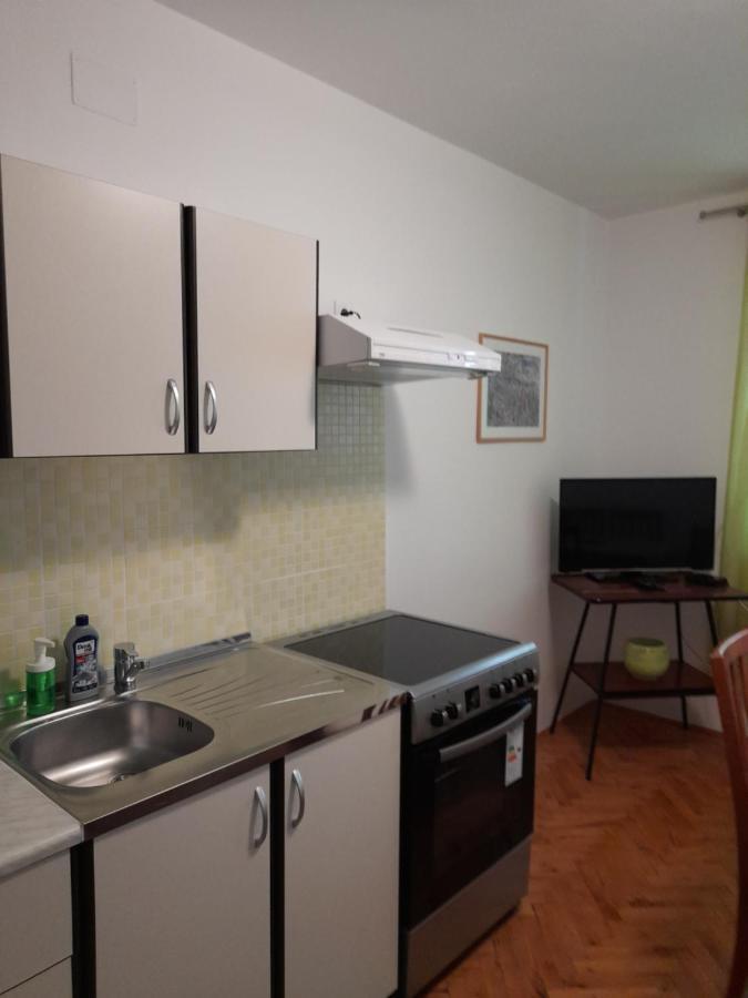 Apartment Gotovina Biograd Na Moru Exterior foto