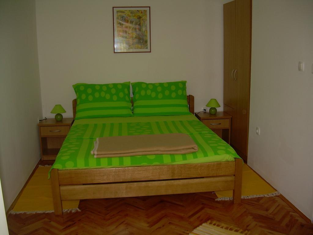 Apartment Gotovina Biograd Na Moru Habitación foto