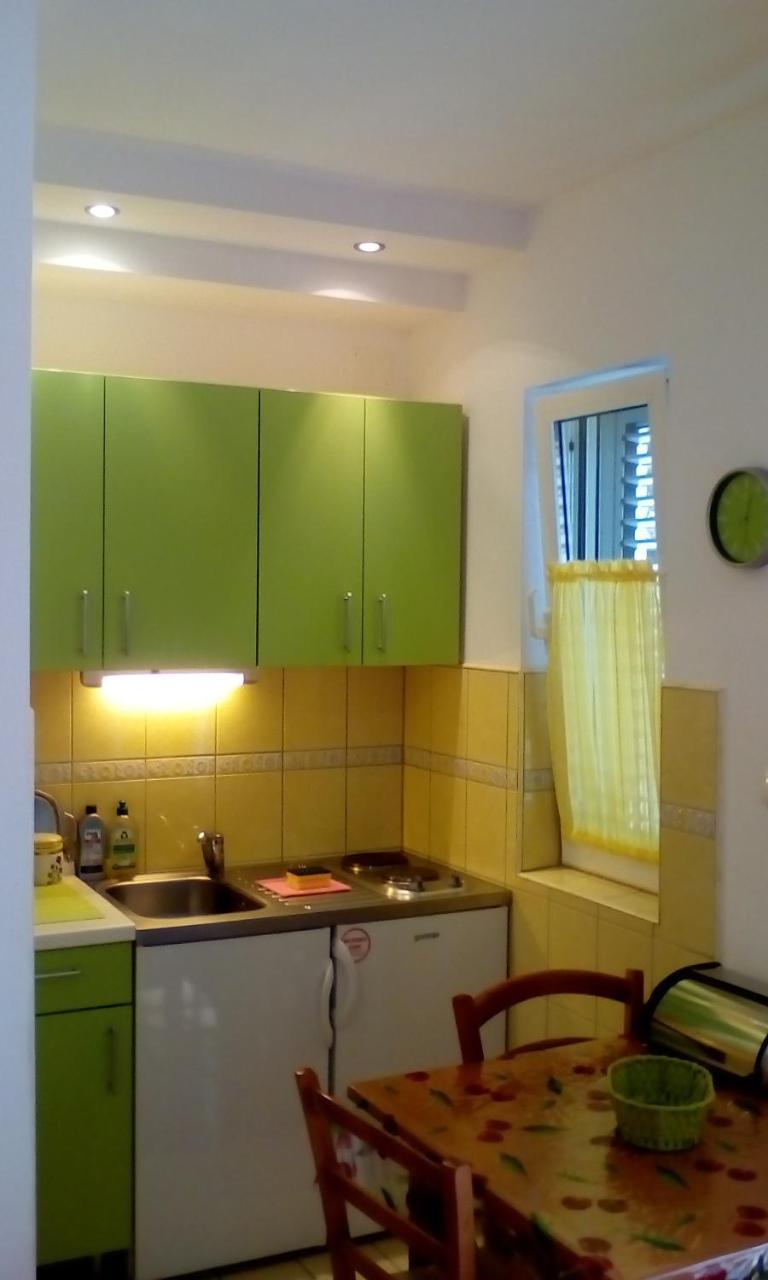 Apartment Gotovina Biograd Na Moru Exterior foto